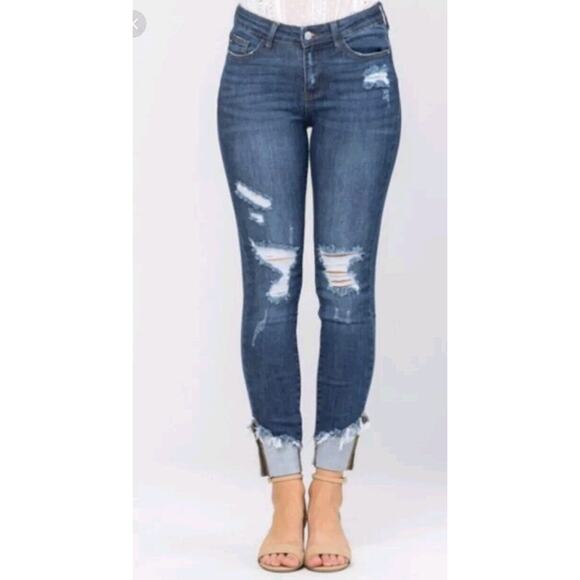 Judy Blue 7/28 MID Rise Skinny Jeans Blue Distressed FRAY RAW Hems Stretch - Picture 1 of 13